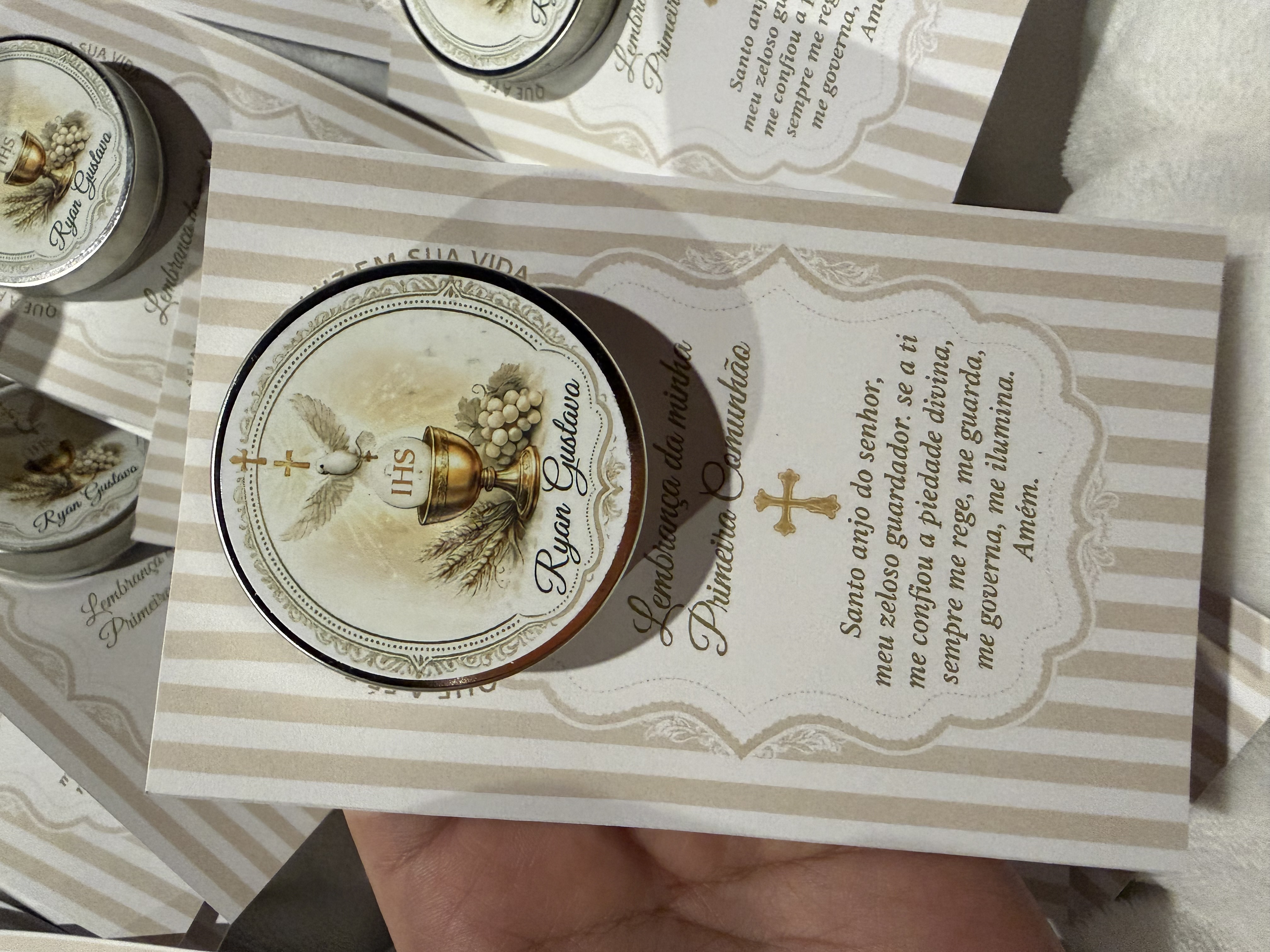 Vela lembrancinha na latinha 